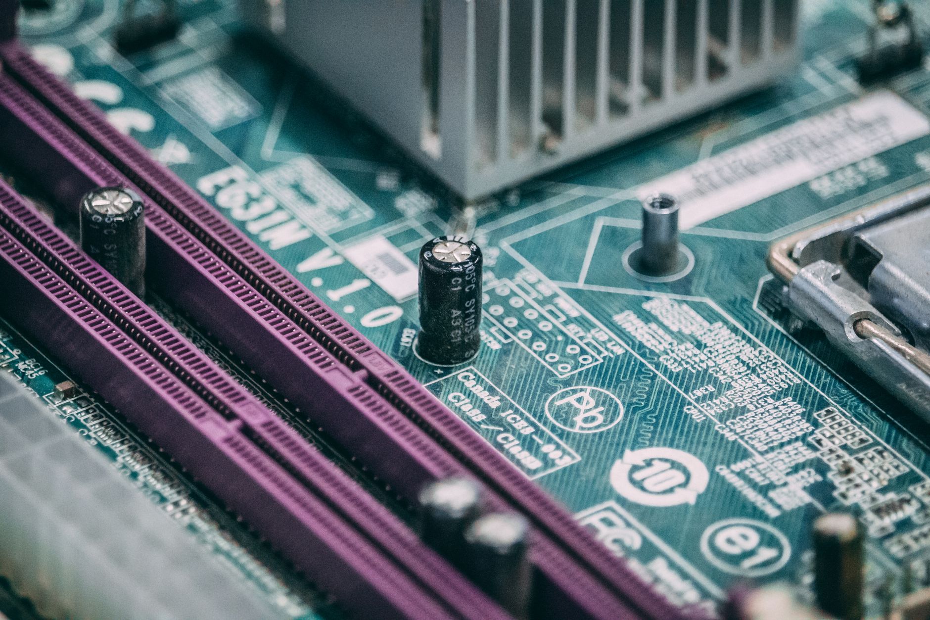 Mac系统RPA工具内存占用优化：影刀与企编云对比分析
