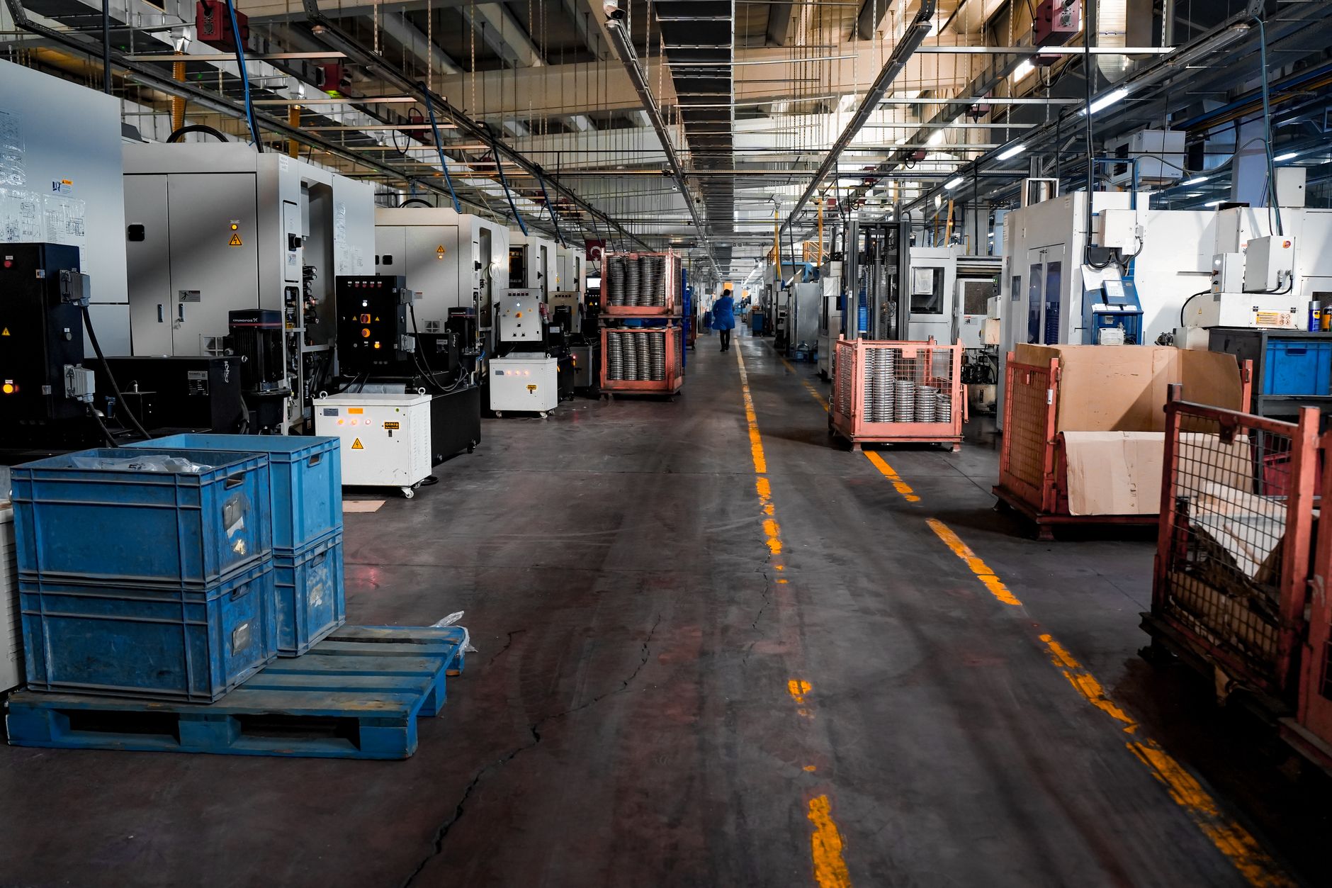 制造业质检AI员工部署的6大环境变量及落地指南