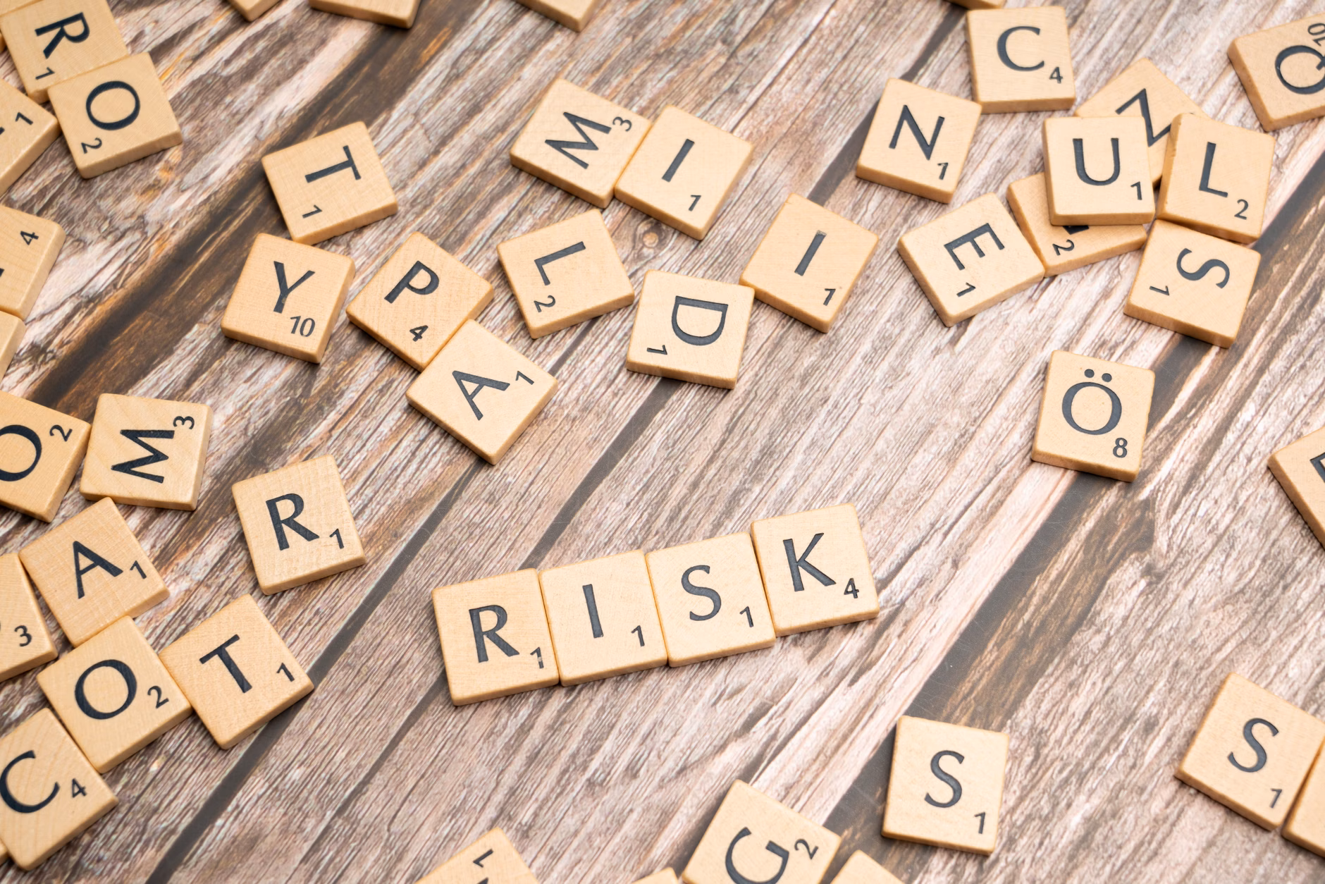 中小企业自动化办公防坑清单：权限模糊/数据泄露/流程中断的12种风险