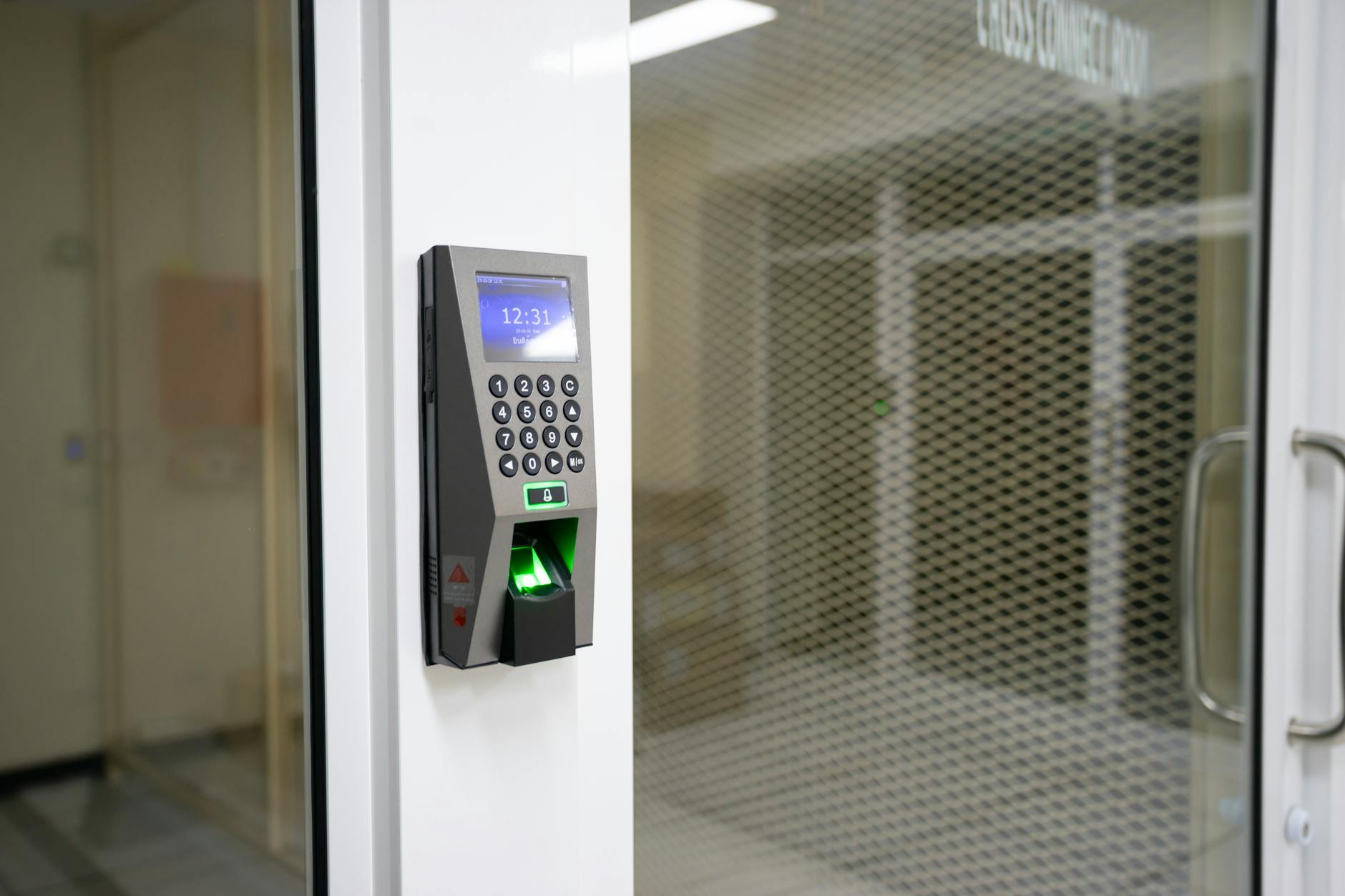 行政岗AI替代：考勤统计自动化工具选型与部署指南