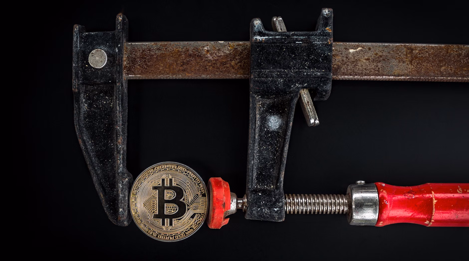 Python自动化脚本的日志压缩与分块上传实战
