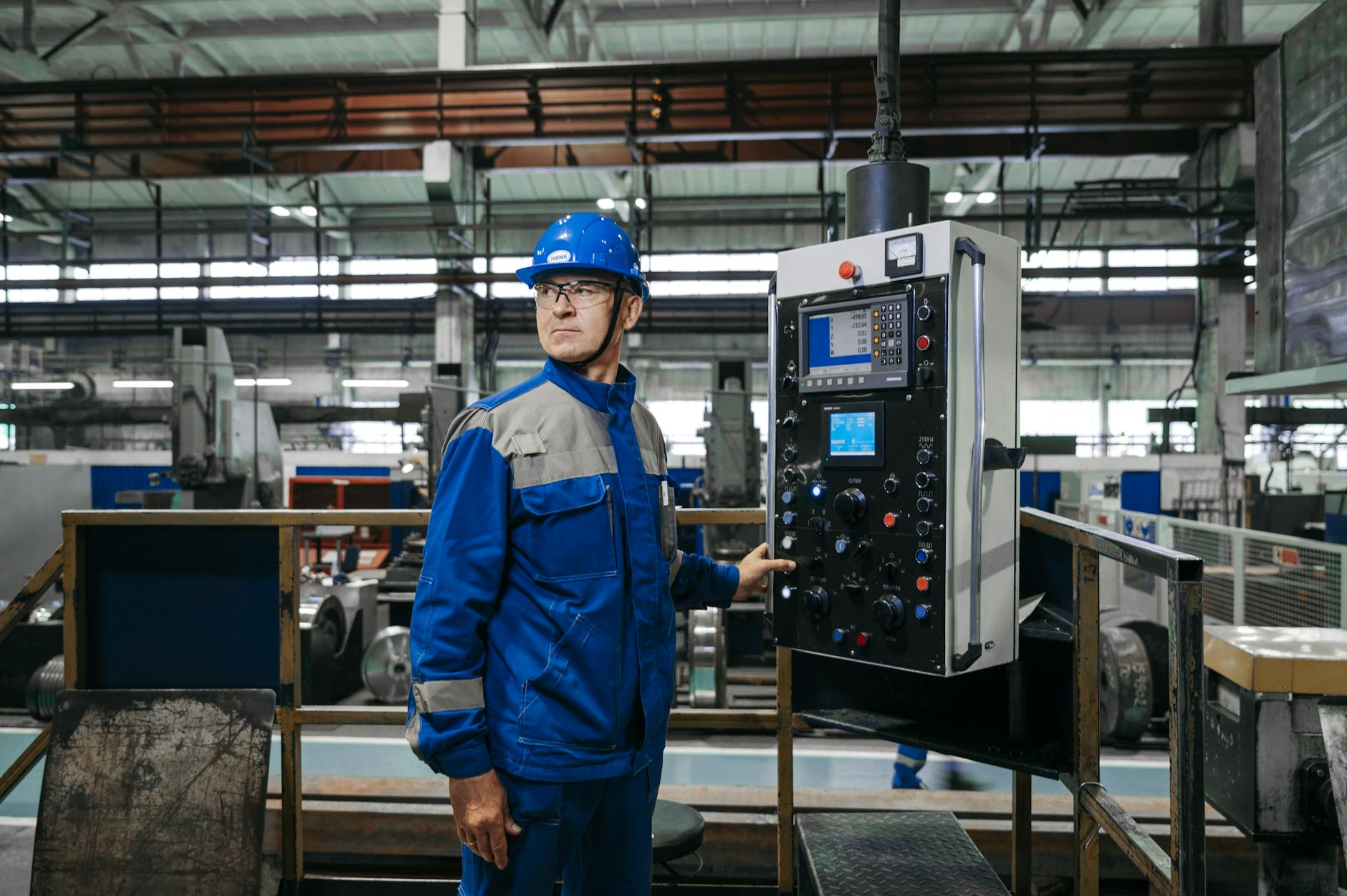 制造业生产排程AI系统的API调用频率优化