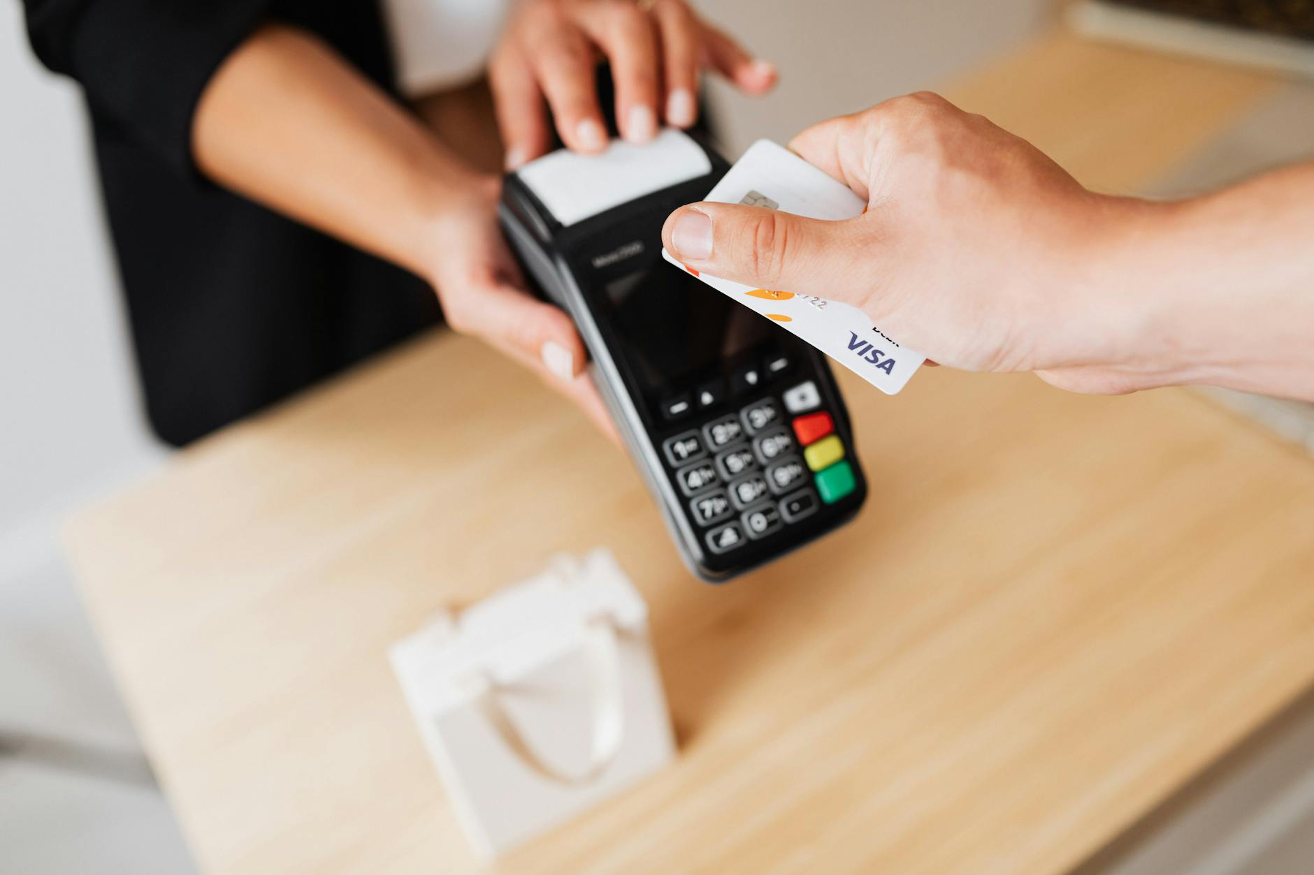 企业级自动化工具的PCI DSS合规认证路径：支付系统改造实录
